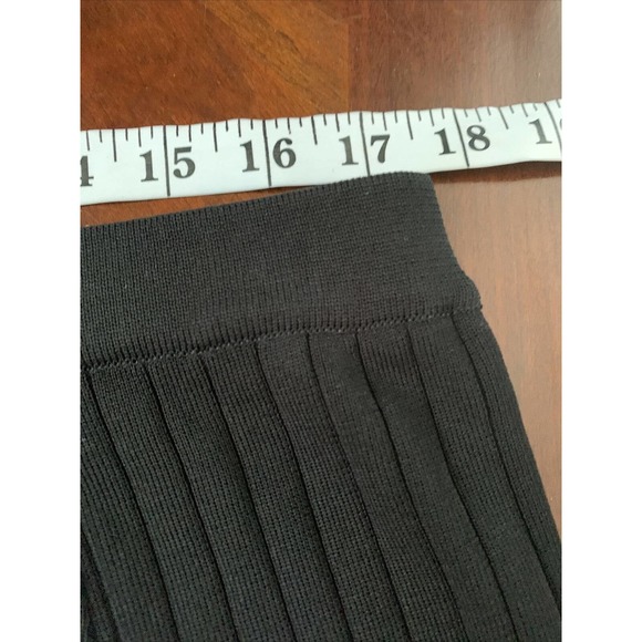 EXCLUSIVELY MISOOK WOMENS PLUS Black KNIT PANTS SIZE 3X / 24W Acrylic - Picture 6 of 9